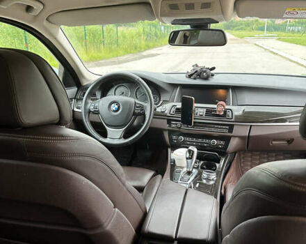 Серый БМВ 5 Серия, объемом двигателя 2 л и пробегом 295 тыс. км за 17200 $, фото 10 на Automoto.ua