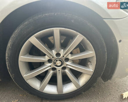 БМВ 5 Серия 2014 в Киеве на Automoto.ua Серый БМВ 5 Серия, объемом двигателя 3 л и пробегом 258 тыс. км за 16555 $, фото 20 на Automoto.ua