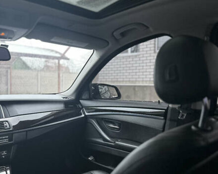 Серый БМВ 5 Серия, объемом двигателя 2 л и пробегом 208 тыс. км за 15000 $, фото 37 на Automoto.ua