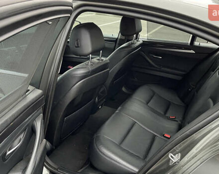 Сірий БМВ 5 Серія, об'ємом двигуна 2 л та пробігом 236 тис. км за 15600 $, фото 11 на Automoto.ua