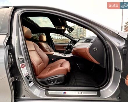 Сірий БМВ 5 Серія, об'ємом двигуна 3 л та пробігом 180 тис. км за 26900 $, фото 13 на Automoto.ua