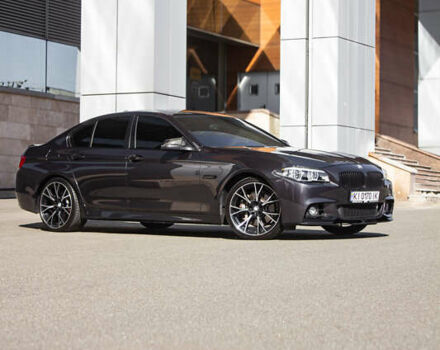 Серый БМВ 5 Серия, объемом двигателя 2.98 л и пробегом 149 тыс. км за 20000 $, фото 4 на Automoto.ua