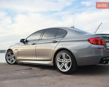 Серый БМВ 5 Серия, объемом двигателя 3 л и пробегом 127 тыс. км за 24999 $, фото 4 на Automoto.ua
