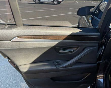 Сірий БМВ 5 Серія, об'ємом двигуна 2 л та пробігом 161 тис. км за 17500 $, фото 18 на Automoto.ua