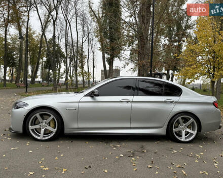 Серый БМВ 5 Серия, объемом двигателя 3 л и пробегом 203 тыс. км за 19999 $, фото 20 на Automoto.ua