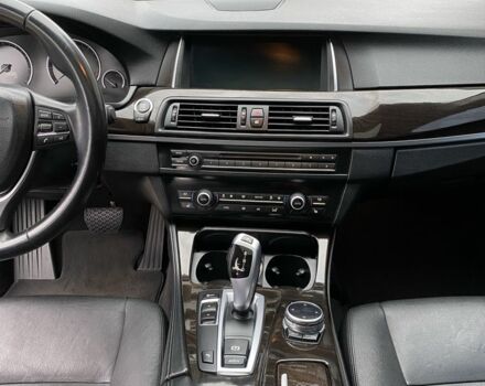 Сірий БМВ 5 Серія, об'ємом двигуна 3 л та пробігом 169 тис. км за 17100 $, фото 10 на Automoto.ua