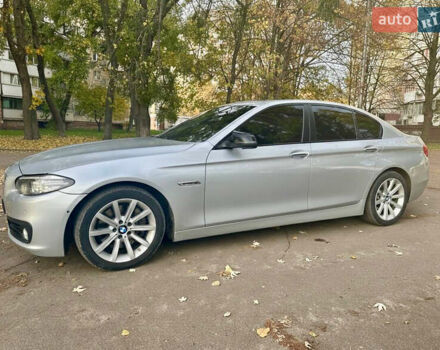 БМВ 5 Серия 2014 в Киеве на Automoto.ua Серый БМВ 5 Серия, объемом двигателя 3 л и пробегом 258 тыс. км за 16555 $, фото 5 на Automoto.ua