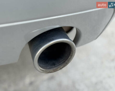 Серый БМВ 5 Серия, объемом двигателя 2.99 л и пробегом 293 тыс. км за 17500 $, фото 76 на Automoto.ua