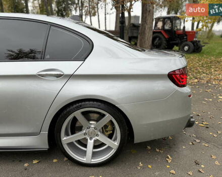 Серый БМВ 5 Серия, объемом двигателя 3 л и пробегом 203 тыс. км за 19999 $, фото 18 на Automoto.ua