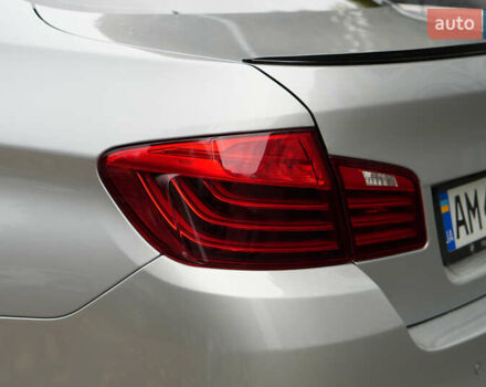 Серый БМВ 5 Серия, объемом двигателя 2 л и пробегом 212 тыс. км за 14000 $, фото 4 на Automoto.ua