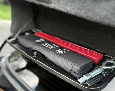 Серый БМВ 5 Серия, объемом двигателя 2 л и пробегом 236 тыс. км за 18700 $, фото 26 на Automoto.ua