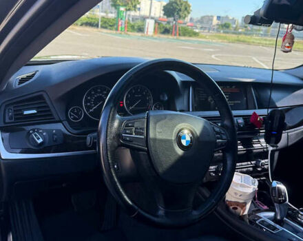 Сірий БМВ 5 Серія, об'ємом двигуна 2 л та пробігом 161 тис. км за 17500 $, фото 20 на Automoto.ua