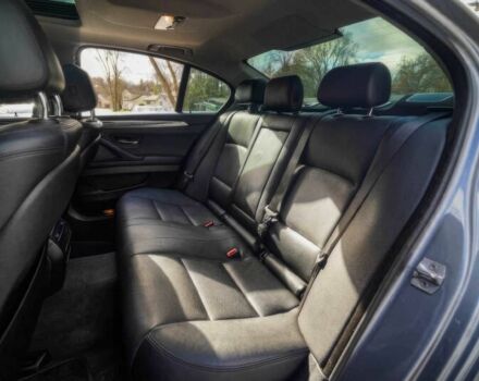 Серый БМВ 5 Серия, объемом двигателя 3 л и пробегом 83 тыс. км за 15100 $, фото 12 на Automoto.ua