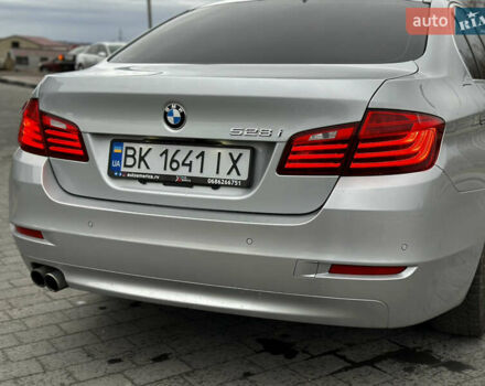 Сірий БМВ 5 Серія, об'ємом двигуна 2 л та пробігом 151 тис. км за 13500 $, фото 12 на Automoto.ua