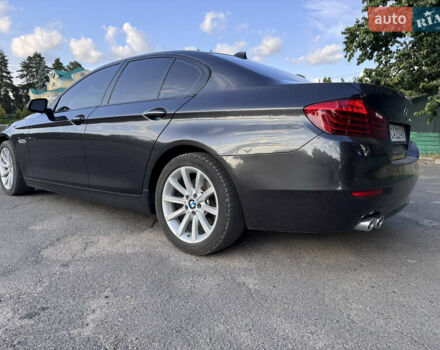 Серый БМВ 5 Серия, объемом двигателя 3 л и пробегом 93 тыс. км за 26600 $, фото 9 на Automoto.ua