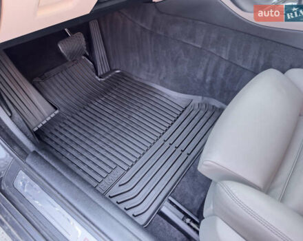 Серый БМВ 5 Серия, объемом двигателя 3 л и пробегом 101 тыс. км за 23400 $, фото 29 на Automoto.ua