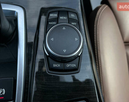 Сірий БМВ 5 Серія, об'ємом двигуна 3 л та пробігом 90 тис. км за 26999 $, фото 16 на Automoto.ua