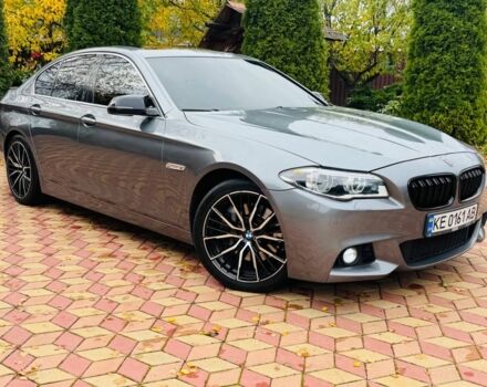 БМВ 5 Серія 2015 у Синельниковом на Automoto.ua Сірий БМВ 5 Серія, об'ємом двигуна 3 л та пробігом 243 тис. км за 15200 $, фото 4 на Automoto.ua