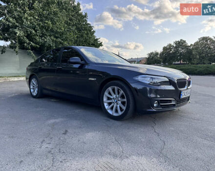 Серый БМВ 5 Серия, объемом двигателя 3 л и пробегом 93 тыс. км за 26600 $, фото 5 на Automoto.ua