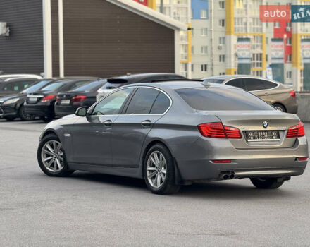 Сірий БМВ 5 Серія, об'ємом двигуна 2 л та пробігом 210 тис. км за 15000 $, фото 16 на Automoto.ua