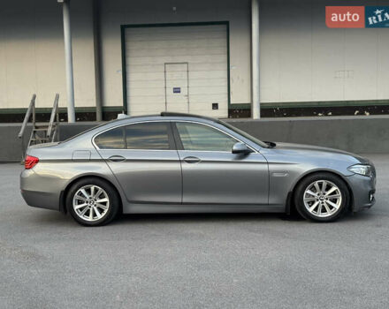 Сірий БМВ 5 Серія, об'ємом двигуна 2 л та пробігом 210 тис. км за 15000 $, фото 13 на Automoto.ua