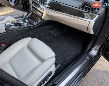 Серый БМВ 5 Серия, объемом двигателя 3 л и пробегом 101 тыс. км за 23400 $, фото 28 на Automoto.ua