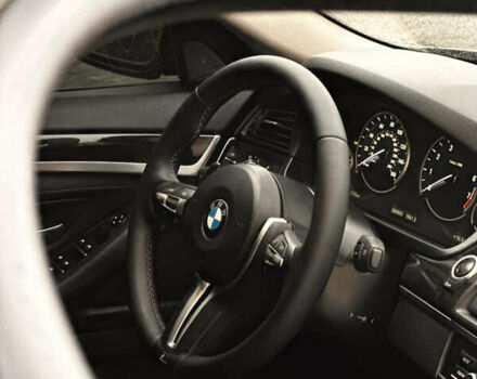 Серый БМВ 5 Серия, объемом двигателя 2 л и пробегом 365 тыс. км за 14350 $, фото 64 на Automoto.ua