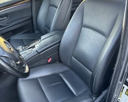 Сірий БМВ 5 Серія, об'ємом двигуна 3 л та пробігом 164 тис. км за 17000 $, фото 26 на Automoto.ua