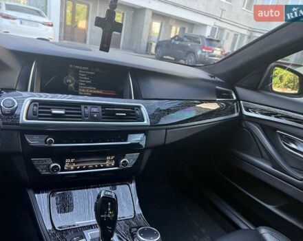 Сірий БМВ 5 Серія, об'ємом двигуна 3 л та пробігом 145 тис. км за 25000 $, фото 4 на Automoto.ua