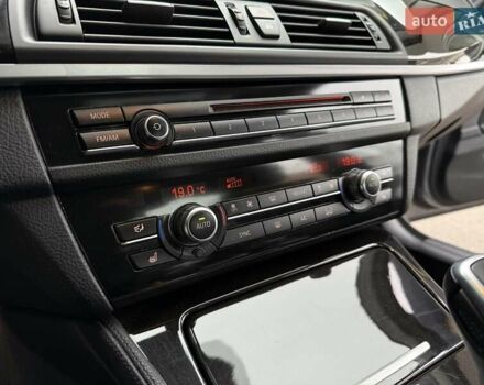 Серый БМВ 5 Серия, объемом двигателя 2 л и пробегом 61 тыс. км за 19999 $, фото 22 на Automoto.ua