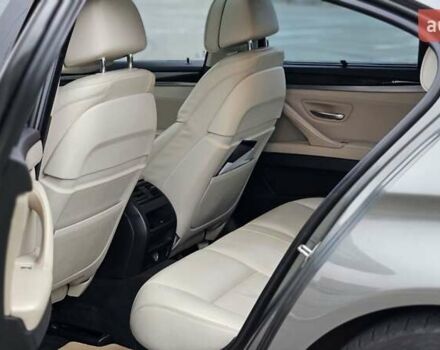 Сірий БМВ 5 Серія, об'ємом двигуна 3 л та пробігом 122 тис. км за 18100 $, фото 15 на Automoto.ua