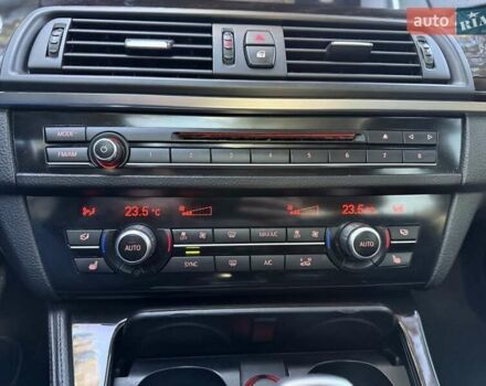 Серый БМВ 5 Серия, объемом двигателя 3 л и пробегом 183 тыс. км за 23550 $, фото 28 на Automoto.ua