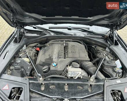 Серый БМВ 5 Серия, объемом двигателя 2.98 л и пробегом 101 тыс. км за 17750 $, фото 26 на Automoto.ua