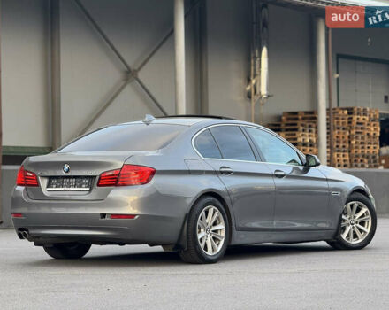Сірий БМВ 5 Серія, об'ємом двигуна 2 л та пробігом 210 тис. км за 15000 $, фото 17 на Automoto.ua