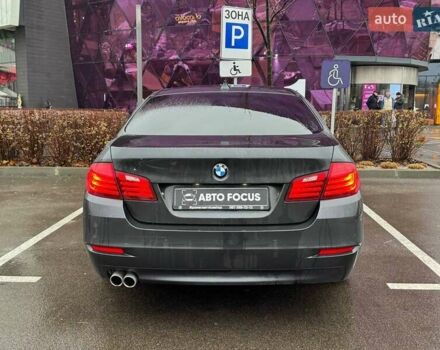 Серый БМВ 5 Серия, объемом двигателя 2 л и пробегом 258 тыс. км за 17990 $, фото 5 на Automoto.ua