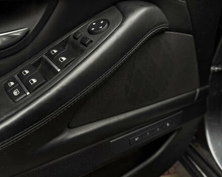 Сірий БМВ 5 Серія, об'ємом двигуна 3 л та пробігом 269 тис. км за 18900 $, фото 14 на Automoto.ua