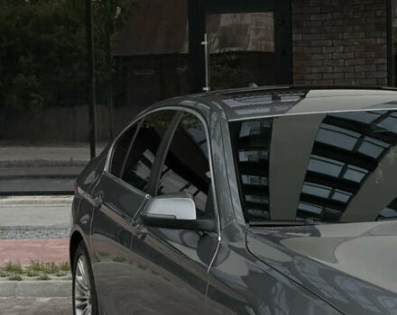 Серый БМВ 5 Серия, объемом двигателя 2 л и пробегом 244 тыс. км за 18999 $, фото 2 на Automoto.ua