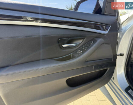 Серый БМВ 5 Серия, объемом двигателя 2 л и пробегом 64 тыс. км за 24500 $, фото 20 на Automoto.ua