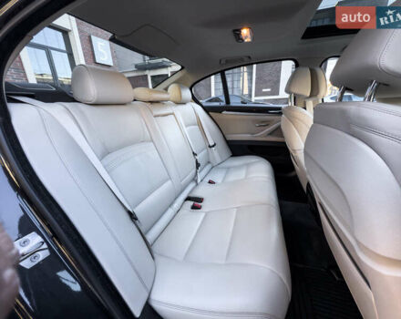 Серый БМВ 5 Серия, объемом двигателя 3 л и пробегом 101 тыс. км за 23400 $, фото 47 на Automoto.ua