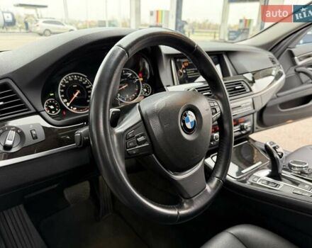 Серый БМВ 5 Серия, объемом двигателя 2 л и пробегом 61 тыс. км за 19999 $, фото 19 на Automoto.ua