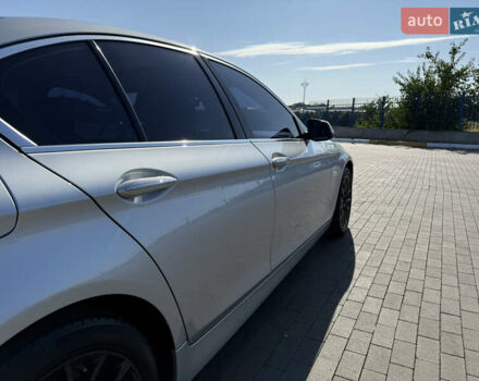 Серый БМВ 5 Серия, объемом двигателя 2 л и пробегом 64 тыс. км за 24500 $, фото 9 на Automoto.ua