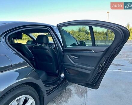 Серый БМВ 5 Серия, объемом двигателя 2 л и пробегом 143 тыс. км за 17500 $, фото 33 на Automoto.ua