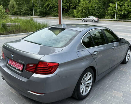 Серый БМВ 5 Серия, объемом двигателя 2 л и пробегом 287 тыс. км за 13300 $, фото 5 на Automoto.ua