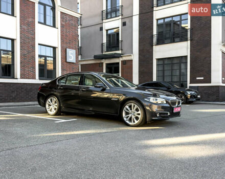 Серый БМВ 5 Серия, объемом двигателя 3 л и пробегом 101 тыс. км за 23400 $, фото 9 на Automoto.ua