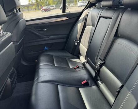 Серый БМВ 5 Серия, объемом двигателя 2.99 л и пробегом 130 тыс. км за 28000 $, фото 16 на Automoto.ua