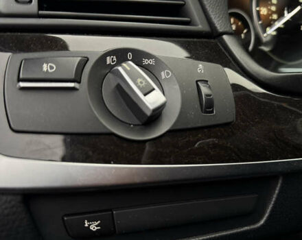 Сірий БМВ 5 Серія, об'ємом двигуна 3 л та пробігом 269 тис. км за 18900 $, фото 17 на Automoto.ua