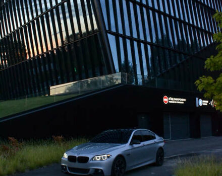 Сірий БМВ 5 Серія, об'ємом двигуна 3 л та пробігом 188 тис. км за 25000 $, фото 4 на Automoto.ua