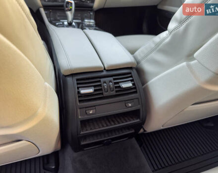 Серый БМВ 5 Серия, объемом двигателя 3 л и пробегом 101 тыс. км за 23400 $, фото 44 на Automoto.ua