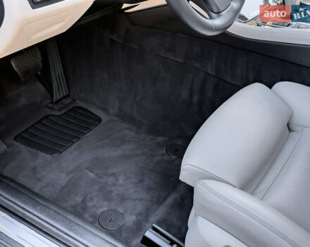 Серый БМВ 5 Серия, объемом двигателя 3 л и пробегом 101 тыс. км за 23400 $, фото 27 на Automoto.ua