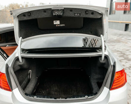 Сірий БМВ 5 Серія, об'ємом двигуна 2 л та пробігом 138 тис. км за 17100 $, фото 21 на Automoto.ua